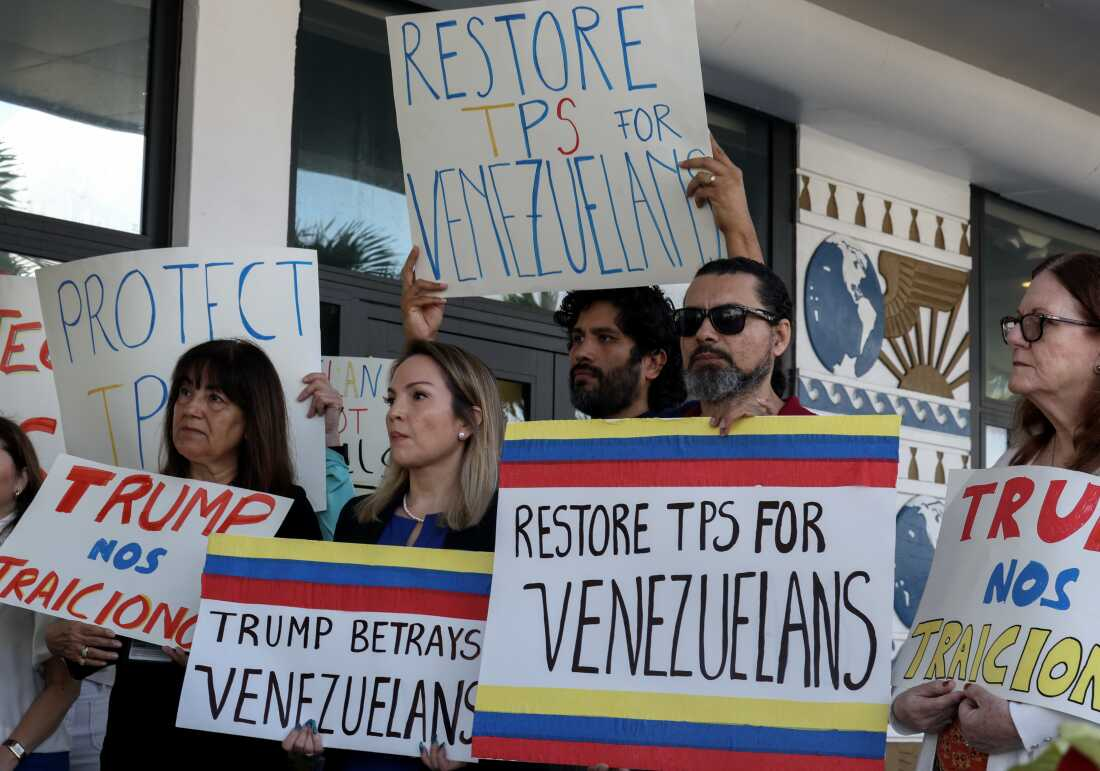 Supreme Court Lets Administration Strip Protections From Venezuelan Immigrants: Uproar as Fate of Hundreds of Thousands Hangs in Balance